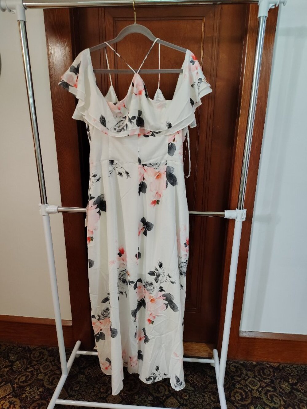 Floral maxi dress cold shoulder